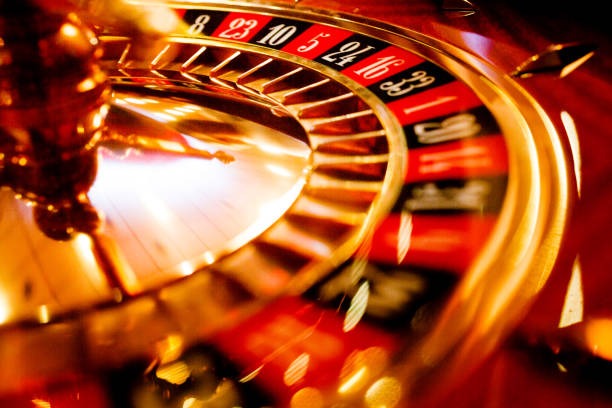 Caishen Wins live dealer interface showing card sequence and payout table on slotpoker188 platform
